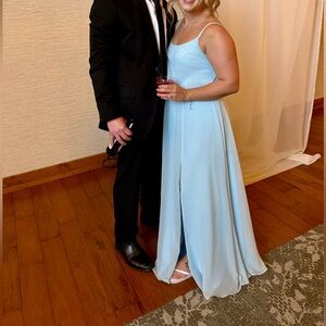 Elegant Light Blue Spaghetti Strap Gown